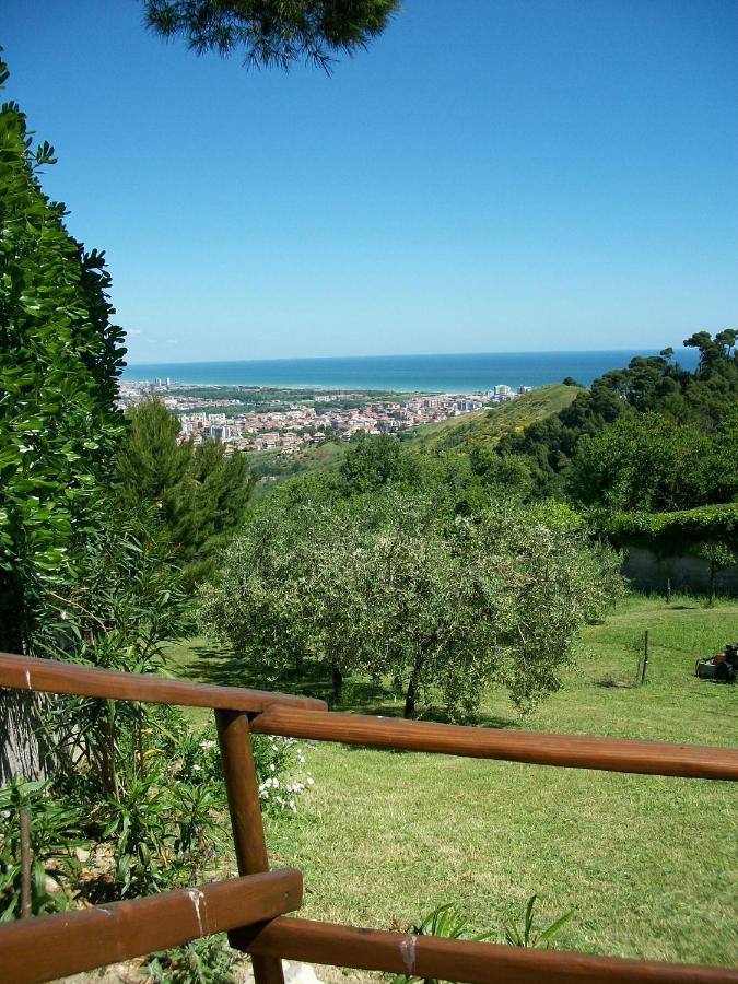 B&B Luna Blu Montesilvano Marina Esterno foto